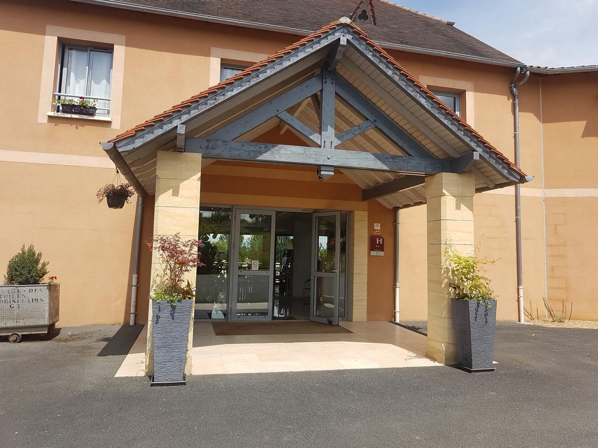Au Perigord Noir Hotel Hautefort Exterior foto