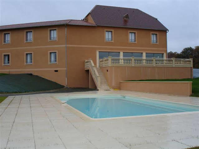 Au Perigord Noir Hotel Hautefort Exterior foto